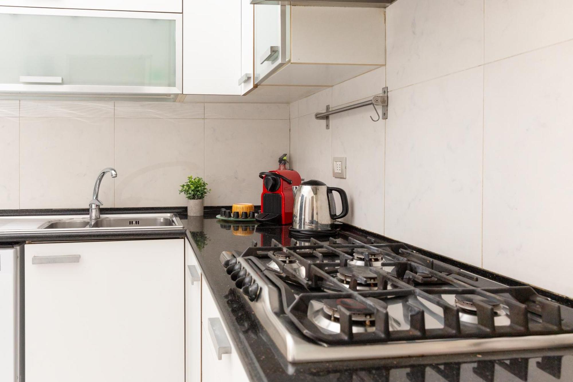 Free Parking Exclusive Apartment Magritte Style Milan Luaran gambar